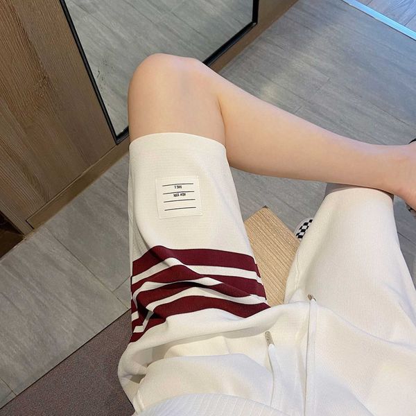 men's and women's shorts in 2023 summer new fashion designer brand thom ice hemp thin loose high waist straight leg casual wide sp, White;black
men's and women's shorts in 2023 summer new fashion designer brand thom ice hemp thin loose high waist straight leg casual wide sp, White;black
