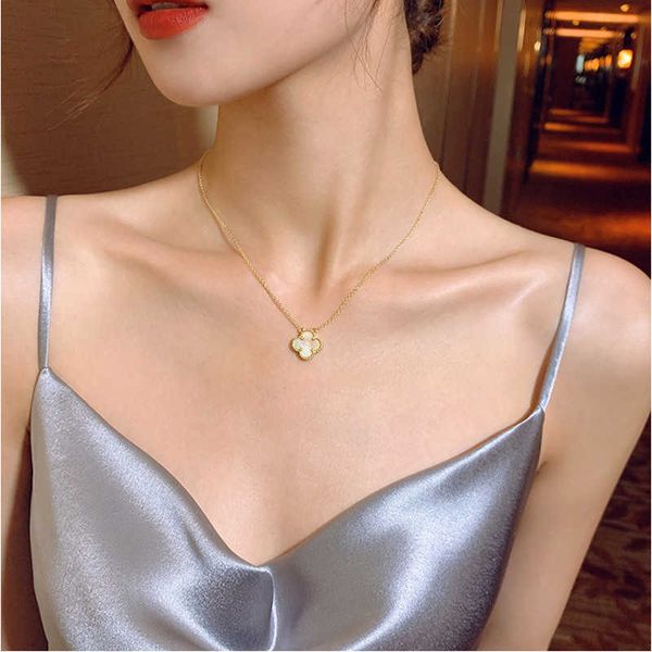 van clover necklace korean senior four leaf clover women's summer 2023 new fashion small crowd design collarbone chain cold wind luxury, Silver
van clover necklace korean senior four leaf clover women's summer 2023 new fashion small crowd design collarbone chain cold wind luxury, Silver