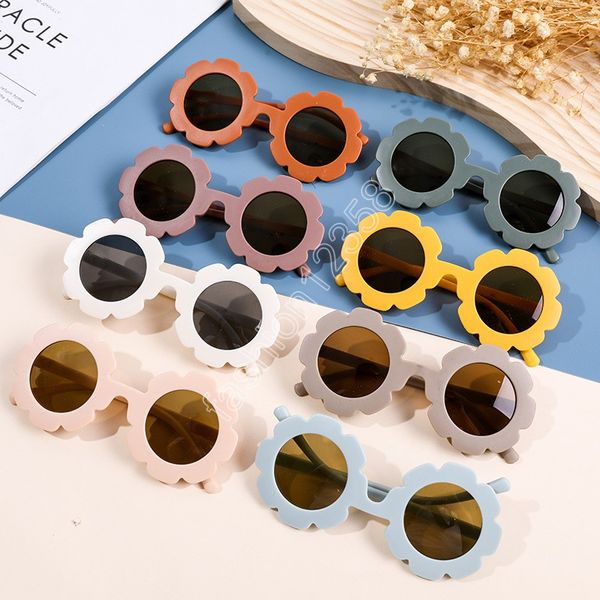 eyewear glasses fashion party sunflower sun protection and uv protection children's sunglasses summer eyeglasses sun eye glasses, White;black
eyewear glasses fashion party sunflower sun protection and uv protection children's sunglasses summer eyeglasses sun eye glasses, White;black
