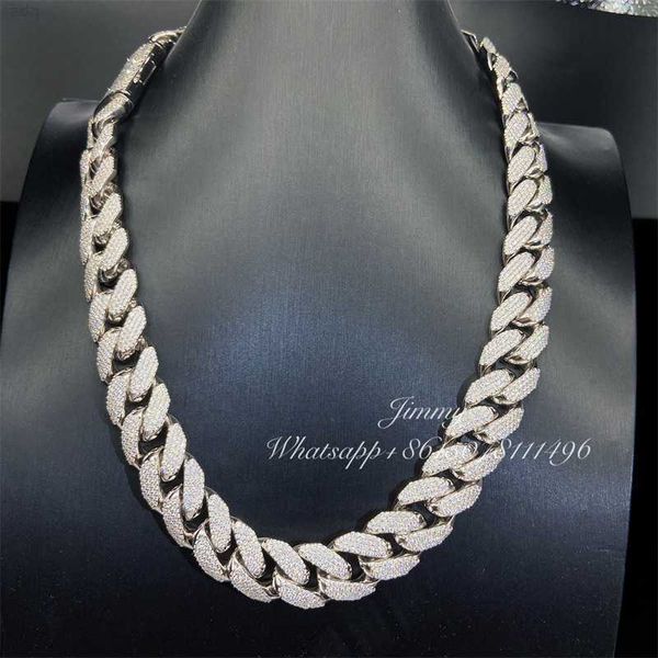 2023 customized 18mm four row stone width heavy iced out jewelry bust down moissanite diamonds cuban link, Silver
2023 customized 18mm four row stone width heavy iced out jewelry bust down moissanite diamonds cuban link, Silver
