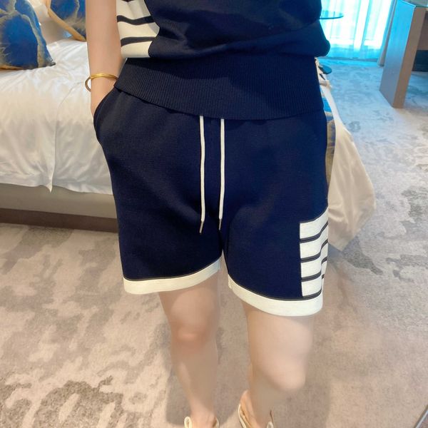 men's and women's shorts in 2023 summer new fashion designer brand thom sports ice silk knitting loose high waist slim four bars v, White;black
men's and women's shorts in 2023 summer new fashion designer brand thom sports ice silk knitting loose high waist slim four bars v, White;black