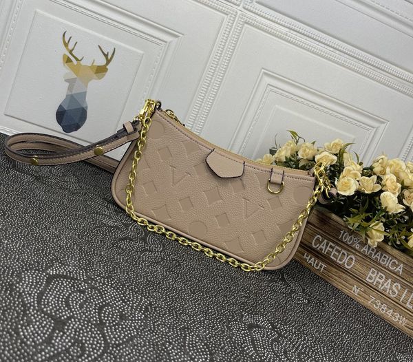 designer womens shoulder bag luxury easy pouch on strap handbags embossed flower letter empreinte leather mini chain makeup bags ladies fash
designer womens shoulder bag luxury easy pouch on strap handbags embossed flower letter empreinte leather mini chain makeup bags ladies fash