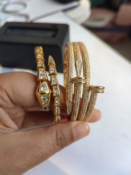 silver torque snake gold single tennis elegant bangle clover bracelets fashion full diamond jewelry for men women lover party wedding everyd, Golden;silver
silver torque snake gold single tennis elegant bangle clover bracelets fashion full diamond jewelry for men women lover party wedding everyd, Golden;silver