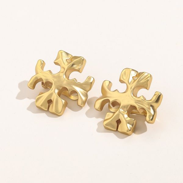 Stud Earring Men Hoop Channel Designer for Woman Earrings Studs Small Earings Designers Jewelry Women Easter s s s
Stud Earring Men Hoop Channel Designer for Woman Earrings Studs Small Earings Designers Jewelry Women Easter s s s