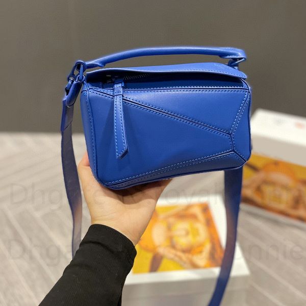 beautiful luxurys designers geometry shoulder bags pillow bag crossbody clutch leather handbags messenger women tote handbag wallet geometri
beautiful luxurys designers geometry shoulder bags pillow bag crossbody clutch leather handbags messenger women tote handbag wallet geometri