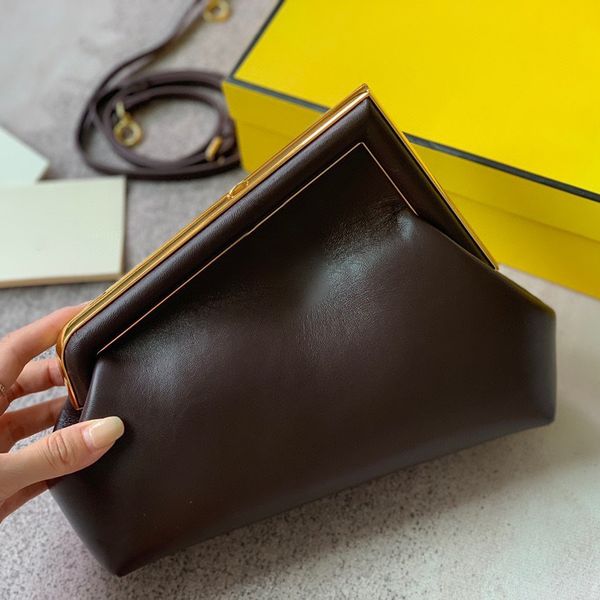 evening fend first crossbody clutch bag women genuine leather shopping bag wallet handbag luxury tote with fashion shoulder bags man designe
evening fend first crossbody clutch bag women genuine leather shopping bag wallet handbag luxury tote with fashion shoulder bags man designe