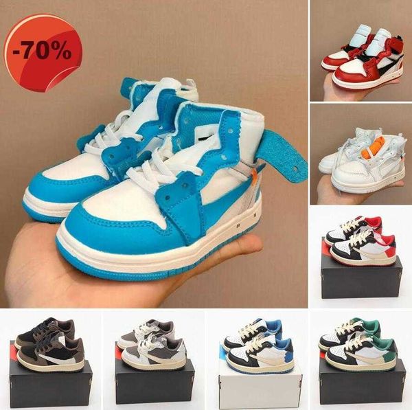 1 jumpman low high baby kids basketball shoes travis obsidian chicago boy girls children toddler 1s 2022 sport trainer sneaker size 26-35
1 jumpman low high baby kids basketball shoes travis obsidian chicago boy girls children toddler 1s 2022 sport trainer sneaker size 26-35