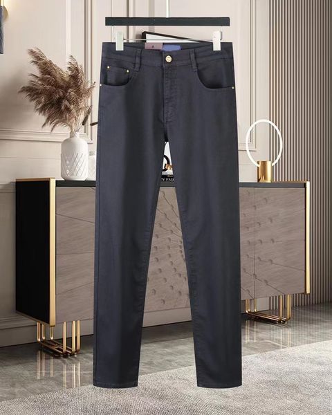 2023 men's jeans women designer pant sport letter jacquard letter pattern label jeans spring summer casual pants designer hip hop black, Blue
2023 men's jeans women designer pant sport letter jacquard letter pattern label jeans spring summer casual pants designer hip hop black, Blue