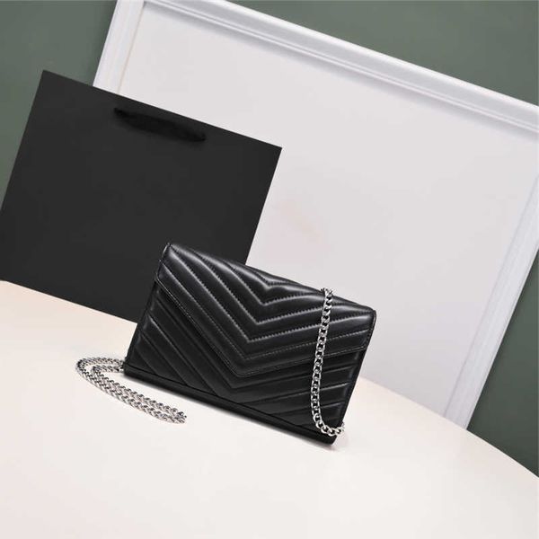 fashion handbags shoulder luxurys designer bags metal chain gold silver women handbag genuine leather bag flip cover diagonal messenger cro
fashion handbags shoulder luxurys designer bags metal chain gold silver women handbag genuine leather bag flip cover diagonal messenger cro