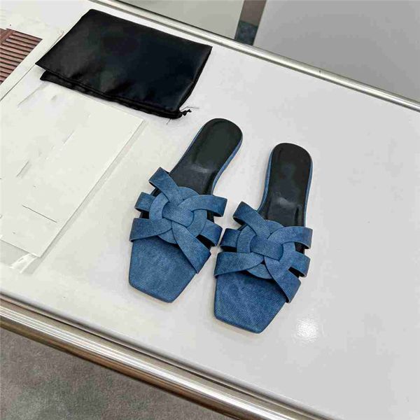fashion slippers 2023 yslity design summer men and women flat shoes thick sole leather rubber letter logo casual cartoon slippers 02-013, Black
fashion slippers 2023 yslity design summer men and women flat shoes thick sole leather rubber letter logo casual cartoon slippers 02-013, Black