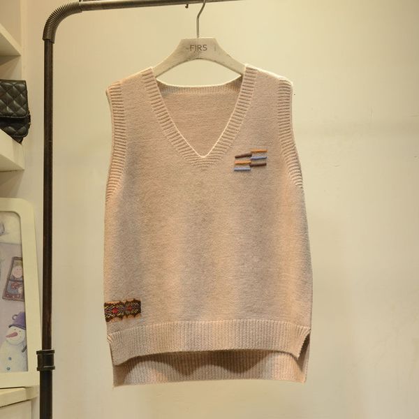 women's vests v-neck knitted tank women's sweater autumn and winter korean loose wild sweater tank sleeveless sweater 230403, Black;white
women's vests v-neck knitted tank women's sweater autumn and winter korean loose wild sweater tank sleeveless sweater 230403, Black;white