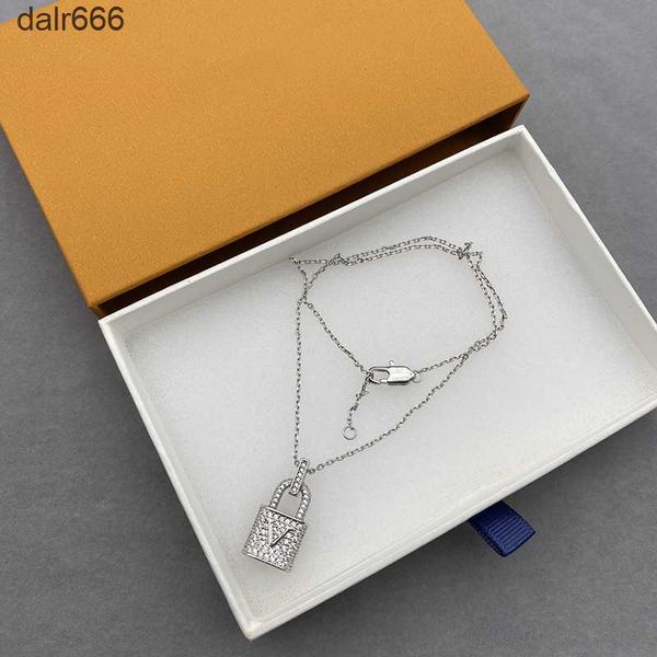 womens lock necklace designer luxury pendant diamonds necklaces fashion for women mens gold silver necklace couple jewelry 2205111d
womens lock necklace designer luxury pendant diamonds necklaces fashion for women mens gold silver necklace couple jewelry 2205111d