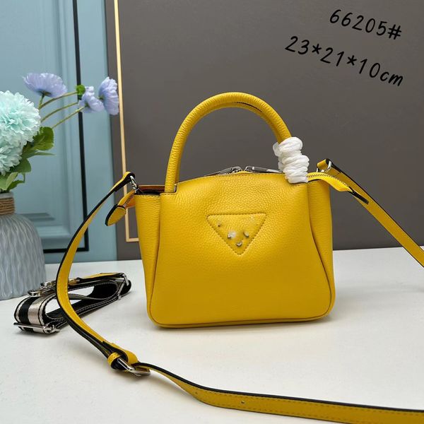 shoulder bag designer handbag crossbody bag women's bag 2023 new luxury bag counter real leather bag hand bill of lading
shoulder bag designer handbag crossbody bag women's bag 2023 new luxury bag counter real leather bag hand bill of lading
