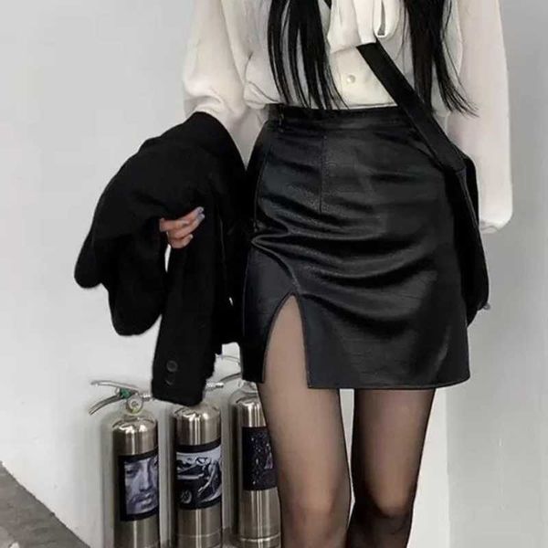 skirts houzhou black leather skirt split a-line mini skirts goth punk fashion streetwear women autumn korean fashion high street p230403
skirts houzhou black leather skirt split a-line mini skirts goth punk fashion streetwear women autumn korean fashion high street p230403