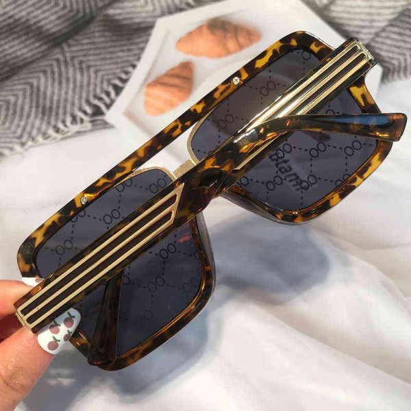 fashion sunglasses frames designer 2023 new luxury brand one piece square for women vintage oversized print lens men hip hop eyewear black
fashion sunglasses frames designer 2023 new luxury brand one piece square for women vintage oversized print lens men hip hop eyewear black