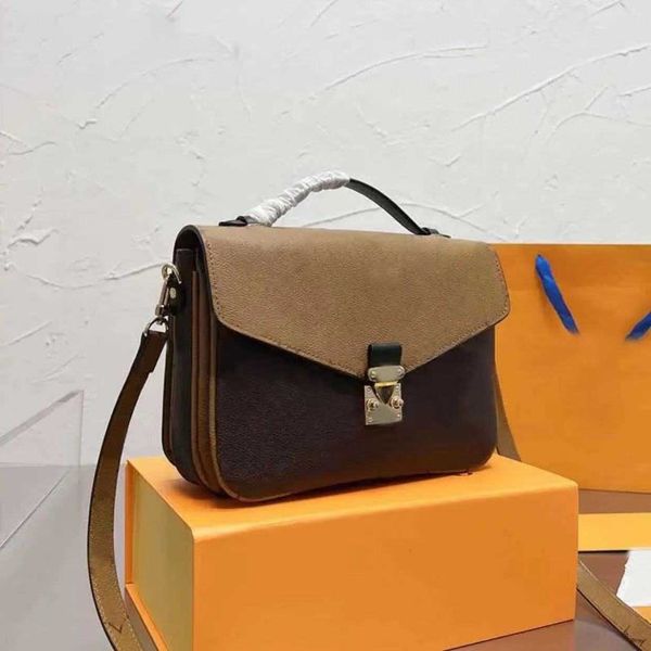 designer tote luxurys designers bag embossing flower pochette women handbag messenger bags genuine leather metis elegant womens shoulder c
designer tote luxurys designers bag embossing flower pochette women handbag messenger bags genuine leather metis elegant womens shoulder c