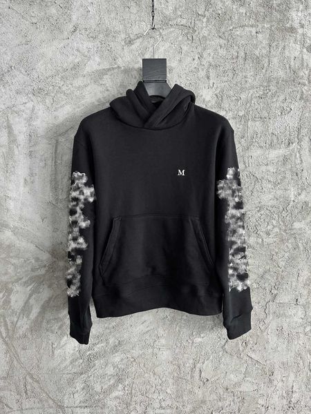 23ss designer men's spring and autumn fashion bone print hoodie long sleeve sweatshirt couple sweater jacket khmj, Black
23ss designer men's spring and autumn fashion bone print hoodie long sleeve sweatshirt couple sweater jacket khmj, Black