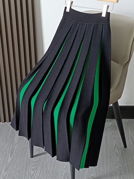 skirts women's autumn winter skiing thick knitted color temperature gentle matching big hem fashion pleated skiing d2099 230403, Black
skirts women's autumn winter skiing thick knitted color temperature gentle matching big hem fashion pleated skiing d2099 230403, Black