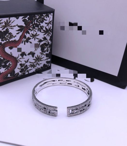 designer bracelet cuff bangle men women gift stainless steel classic letter bangles jewelry women fine products bracelets a25, Golden;silver
designer bracelet cuff bangle men women gift stainless steel classic letter bangles jewelry women fine products bracelets a25, Golden;silver