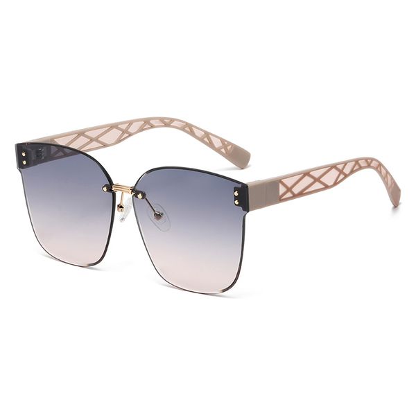 fashion luxury sunglasses woman's eyewear two-color protective eyewear gradient sunglasses sunshade comfortable skin patch, White;black
fashion luxury sunglasses woman's eyewear two-color protective eyewear gradient sunglasses sunshade comfortable skin patch, White;black