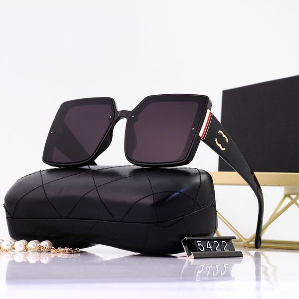 fashion classic design sunglasses for women polarized 2023 luxury square sun glasses uv400 eyewear metal frame polaroid lens 5422 with box a, White;black
fashion classic design sunglasses for women polarized 2023 luxury square sun glasses uv400 eyewear metal frame polaroid lens 5422 with box a, White;black