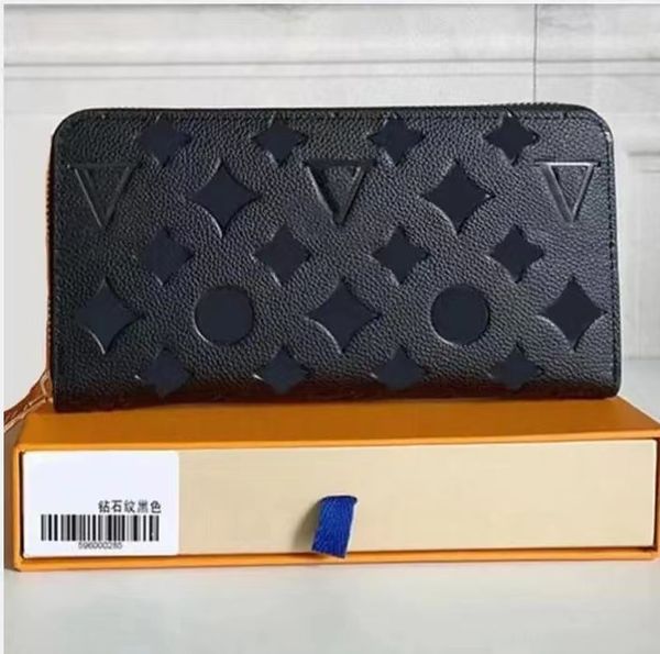 fashion women wallet genuine leather wallet single zipper wallets lady ladies long classical purse with box card 60017 #354, Red;black
fashion women wallet genuine leather wallet single zipper wallets lady ladies long classical purse with box card 60017 #354, Red;black