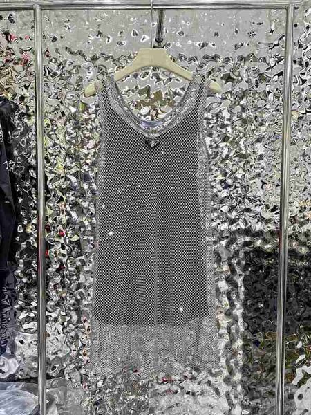 runway dresses designer 23 early spring new style fashion classic triangle imitation crystal hollow out tank skirt 2 piece set ej49, Black
runway dresses designer 23 early spring new style fashion classic triangle imitation crystal hollow out tank skirt 2 piece set ej49, Black