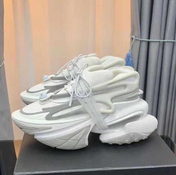 thick-soled leisure shoes unicorn sports shoes boat shoes men and women yuan universe low-sports shoes neoprene rubber leather running shoes, Black
thick-soled leisure shoes unicorn sports shoes boat shoes men and women yuan universe low-sports shoes neoprene rubber leather running shoes, Black