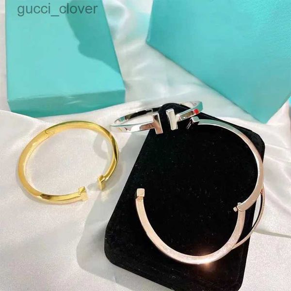classic brand gold plated bracelet men s cuff bracelet fashion couple stainless steel t letter ladies 039s bracelet european classic designe, Black
classic brand gold plated bracelet men s cuff bracelet fashion couple stainless steel t letter ladies 039s bracelet european classic designe, Black