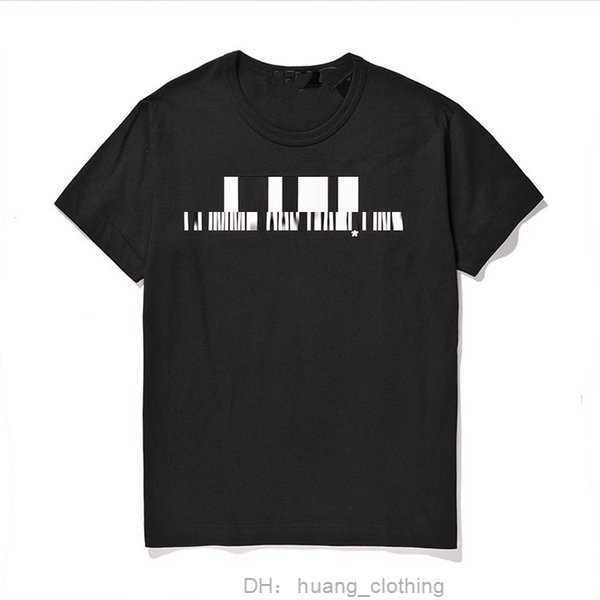 men's t-shirts play mens t shirt designer cdg embroidery red heart commes des casual women s badge quanlity tshirts cotton short sleeve, White;black
men's t-shirts play mens t shirt designer cdg embroidery red heart commes des casual women s badge quanlity tshirts cotton short sleeve, White;black