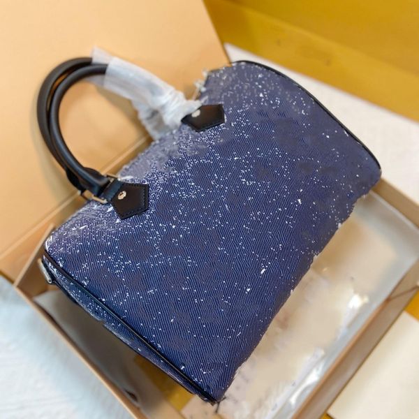 2023 designer denim cossbody bag canvas sac large capacity shopping card older bags totes travel new fashion shoulder
2023 designer denim cossbody bag canvas sac large capacity shopping card older bags totes travel new fashion shoulder