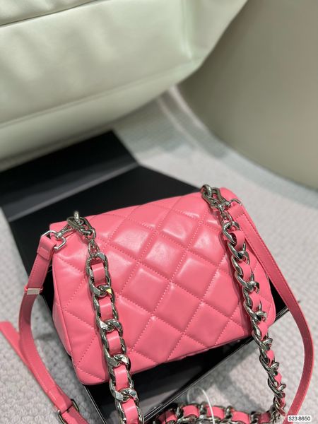 chan new single shoulder bag 2023 designer bags fashion dinner bags lady logo handbag chains messenger bags shopping bag birthday mother
chan new single shoulder bag 2023 designer bags fashion dinner bags lady logo handbag chains messenger bags shopping bag birthday mother