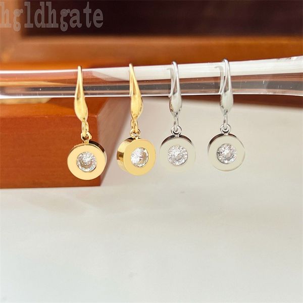 classic diamond earing silver gold plated pink women earring female ohrringe couple luxurious jewellery alloy designer earrings trendy prett, Golden;silver
classic diamond earing silver gold plated pink women earring female ohrringe couple luxurious jewellery alloy designer earrings trendy prett, Golden;silver