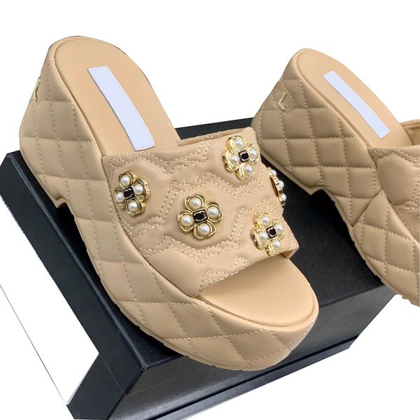 sheepskin womens slippers platform heels sandals quilted texture with pearl slip on slide designer outdoor mule rubber sole non-slip ladies, Black
sheepskin womens slippers platform heels sandals quilted texture with pearl slip on slide designer outdoor mule rubber sole non-slip ladies, Black