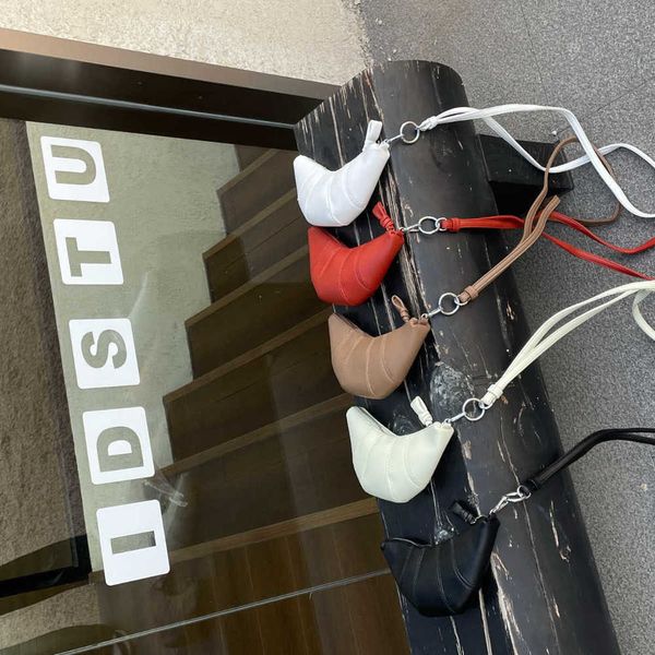irregular new line online red same fashion versatile dark dumpling shape design multi color handheld crossbody bag for women
irregular new line online red same fashion versatile dark dumpling shape design multi color handheld crossbody bag for women