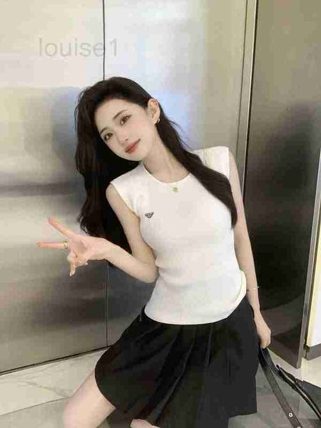 women's t-shirt designer 23 spring and summer new fashion classic triangle sleeveless slim fit tank kppr, White
women's t-shirt designer 23 spring and summer new fashion classic triangle sleeveless slim fit tank kppr, White