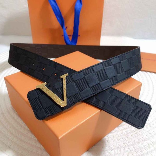 luxury designer belt width 4 cm womens and mens belts buckle accessories casual classic letter leather buckle, Black;brown
luxury designer belt width 4 cm womens and mens belts buckle accessories casual classic letter leather buckle, Black;brown