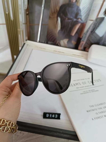 designer sunglasses new sunglasses men's gm korean version fashion personality folding tr90 frame polarized couple sunglasses women, White;black
designer sunglasses new sunglasses men's gm korean version fashion personality folding tr90 frame polarized couple sunglasses women, White;black