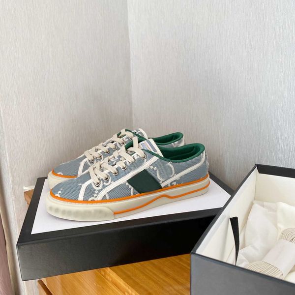 designer tennis 1977 sneakers canvas luxurys shoes beige blue washed jacquard cowboy women's shoes ace rubber sole embroidered retro ca, Black
designer tennis 1977 sneakers canvas luxurys shoes beige blue washed jacquard cowboy women's shoes ace rubber sole embroidered retro ca, Black