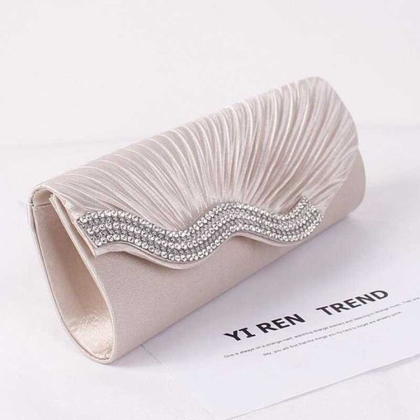 shopping bags women rhinestone evening bags fashion satin wedding purse envelope bridal party chain dinner day clutch handbag
shopping bags women rhinestone evening bags fashion satin wedding purse envelope bridal party chain dinner day clutch handbag
