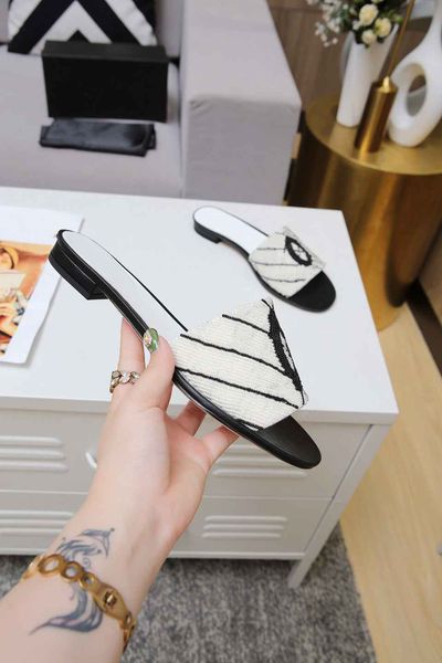 fashion beach shoe designer ladies flip flops simple youth slippers moccasin shoe channel suitable for spring summer and autumn l beaches ot
fashion beach shoe designer ladies flip flops simple youth slippers moccasin shoe channel suitable for spring summer and autumn l beaches ot
