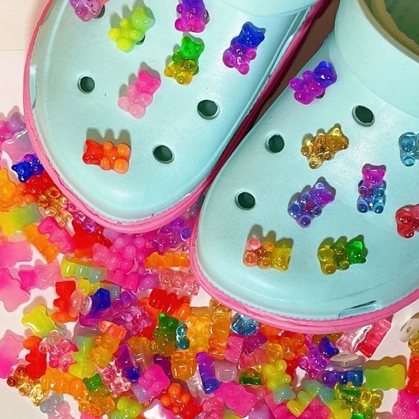 shoe parts accessories 50/100 pcs gummybears croc charms accessories woman original jeans clogs pendant designer ornaments croc fit pins pac, White;pink
shoe parts accessories 50/100 pcs gummybears croc charms accessories woman original jeans clogs pendant designer ornaments croc fit pins pac, White;pink