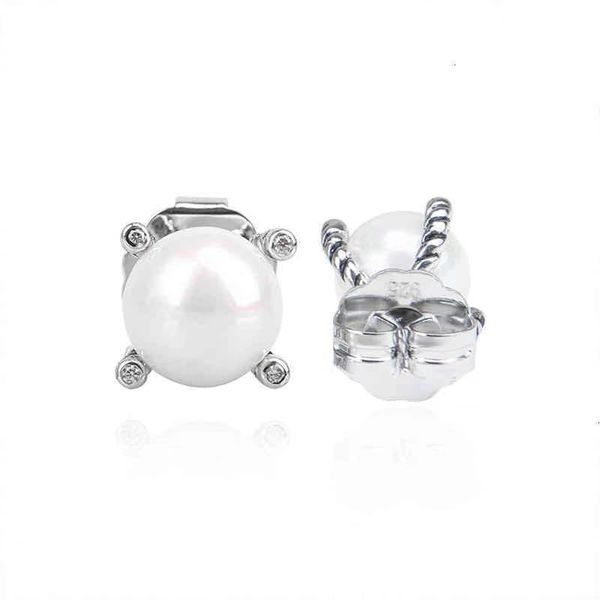 vintage pearl stud earrings newline with diamond faux pearls ladies earrings party gift, Golden;silver
vintage pearl stud earrings newline with diamond faux pearls ladies earrings party gift, Golden;silver