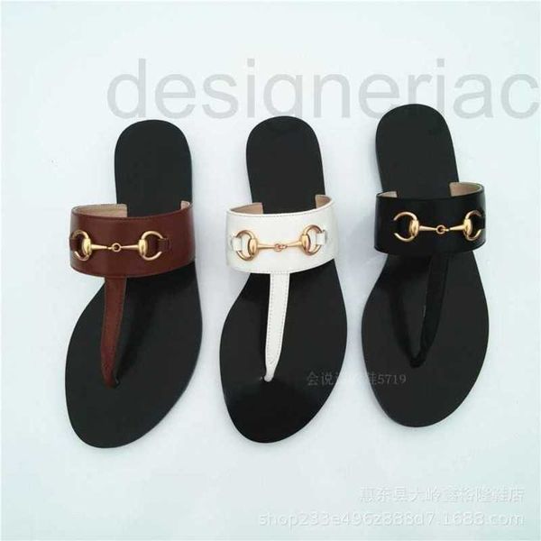 slippers designer spring and summer new flip flops couples' men's women's shoes with horse titles clip feet flat bottom t9t9, Black
slippers designer spring and summer new flip flops couples' men's women's shoes with horse titles clip feet flat bottom t9t9, Black