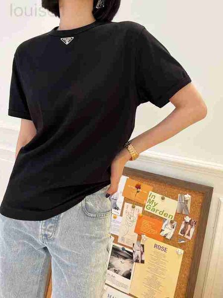 women's t-shirt designer 22 spring/summer new classic triangle fashion simple versatile basic short sleeve t-shirt lhps, White
women's t-shirt designer 22 spring/summer new classic triangle fashion simple versatile basic short sleeve t-shirt lhps, White