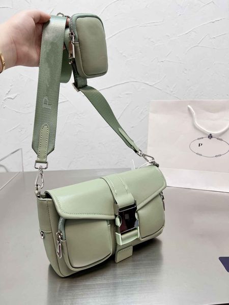 fashion womens designer bag luxury plain tote bag crossbodys shopping totes bags ladies letter handbags classic sac
fashion womens designer bag luxury plain tote bag crossbodys shopping totes bags ladies letter handbags classic sac