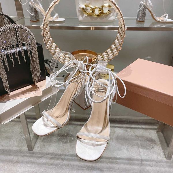 new leather casual shoes dress shoes miu sandals high heels women's shoes party high heels sandals stitching flip-flops elegant and mat, Black
new leather casual shoes dress shoes miu sandals high heels women's shoes party high heels sandals stitching flip-flops elegant and mat, Black