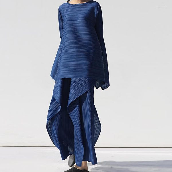 miyake pleated women two piece sets summer long sleeve t-shirt ladies loose pants original designer causal clothing, White
miyake pleated women two piece sets summer long sleeve t-shirt ladies loose pants original designer causal clothing, White
