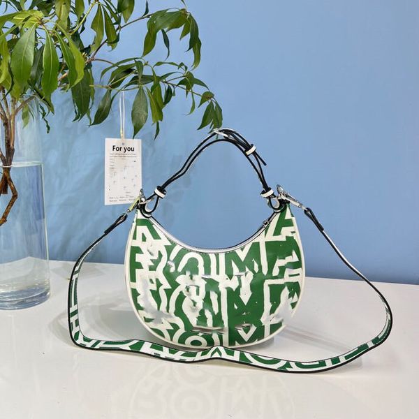 brand messenger bags small bag new style women's bag wholesale fashion underarm bag versatile printed shoulder bag
brand messenger bags small bag new style women's bag wholesale fashion underarm bag versatile printed shoulder bag