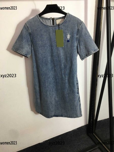 plus size designer dress for women fashion denim dress size s-xl animal acrobatics pattern embroidery skirt new product april03, Black;gray
plus size designer dress for women fashion denim dress size s-xl animal acrobatics pattern embroidery skirt new product april03, Black;gray